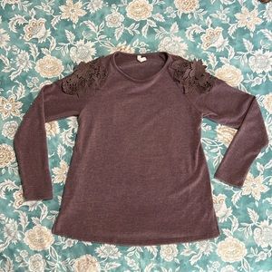 mts light and soft sweater